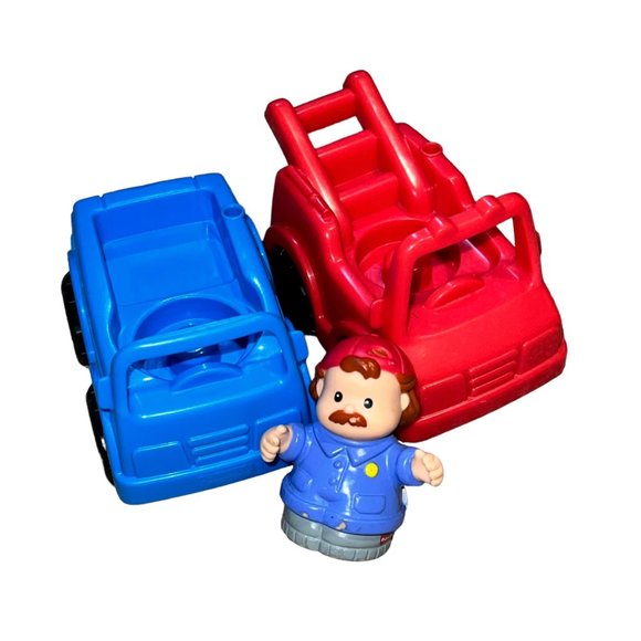Fisher Price Little People Tow Truck Driver & Car Set - Picture 2 of 2